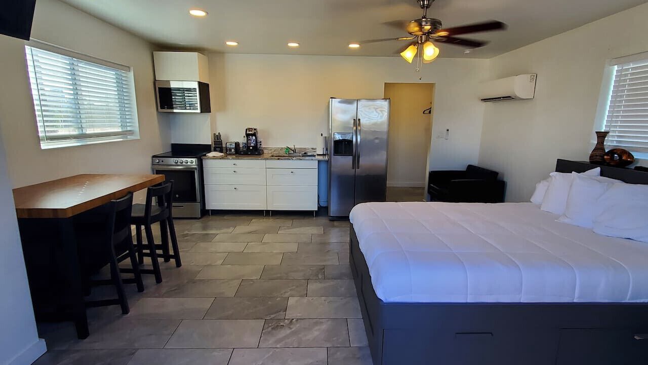 Photo of Bedroom in Garfield