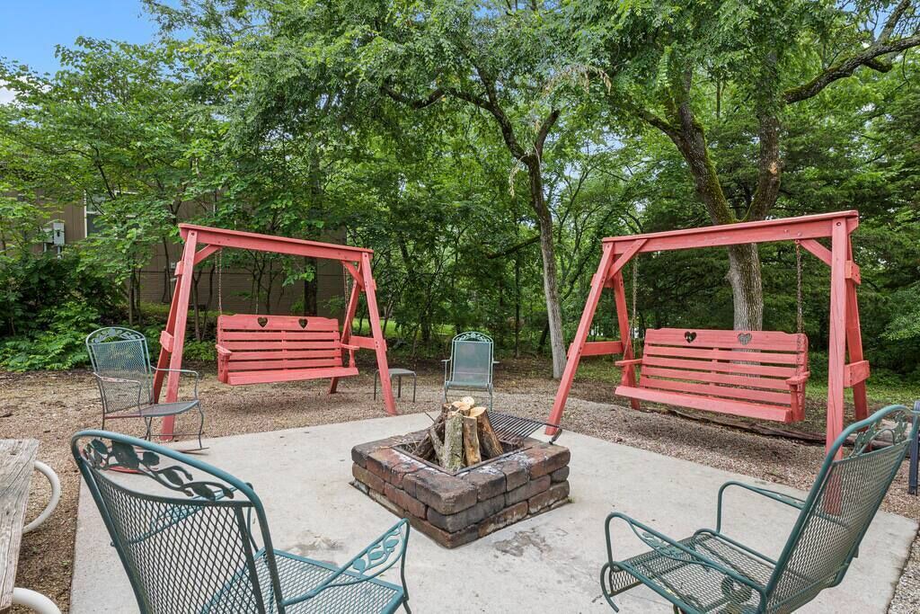 Photo of Others in Shell Knob