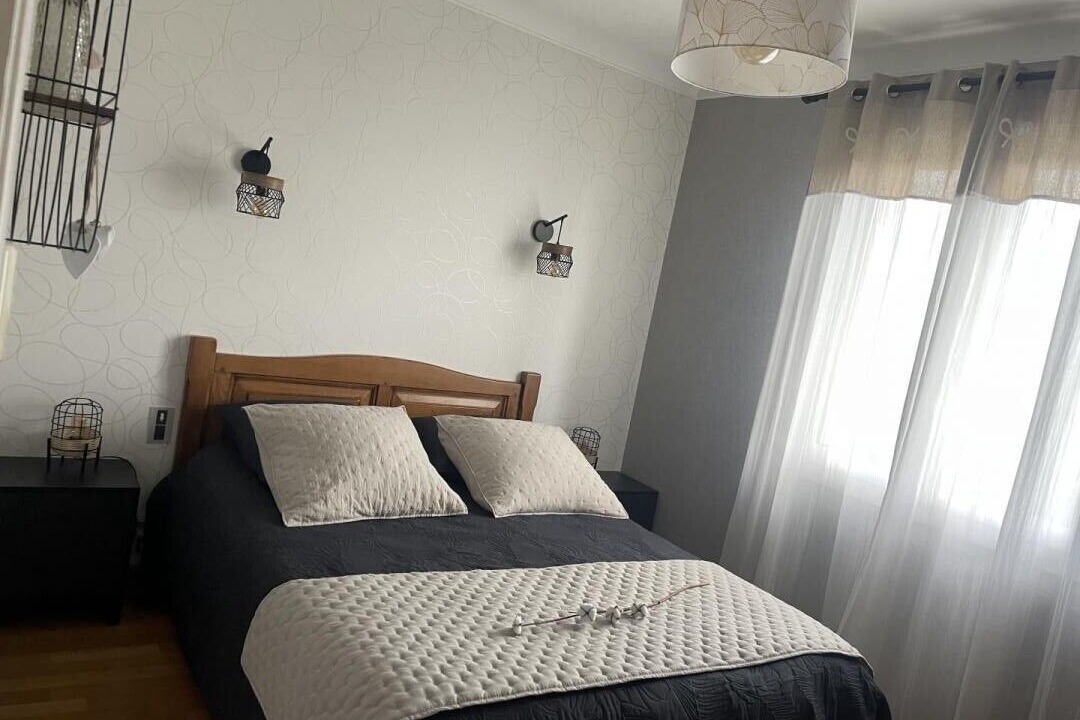 Photo of Bedroom in Plehedel