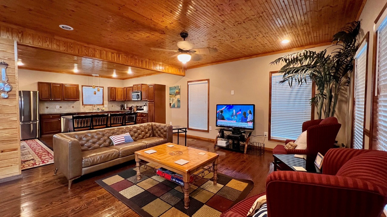 Photo of Livingroom in Milam