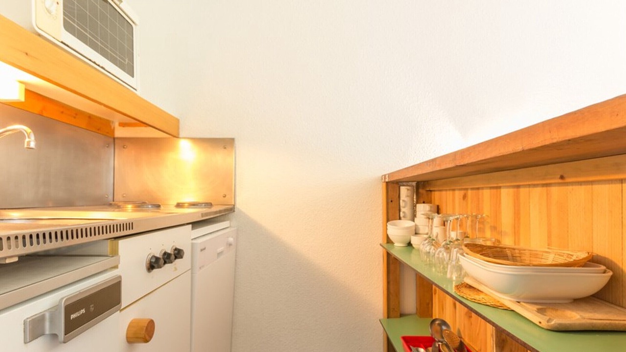 Photo of Kitchen in Arc-2000
