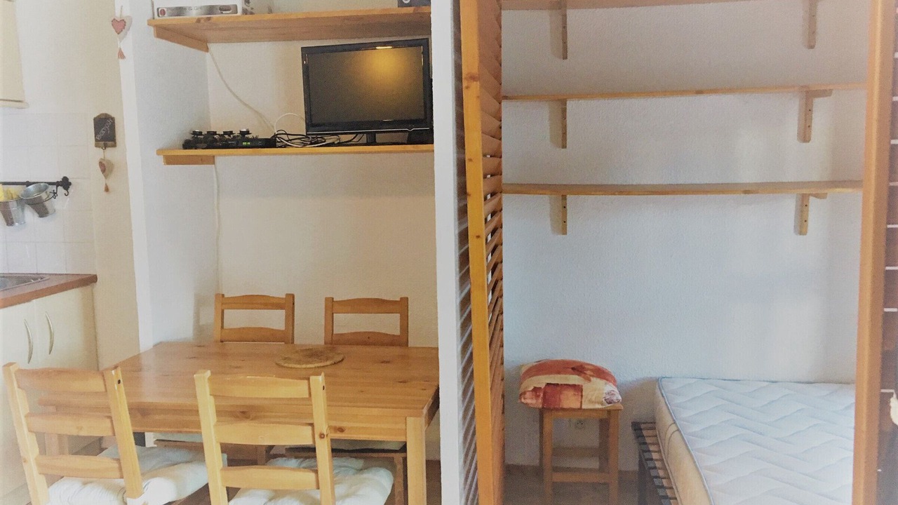 Photo of Bedroom in Arc-2000