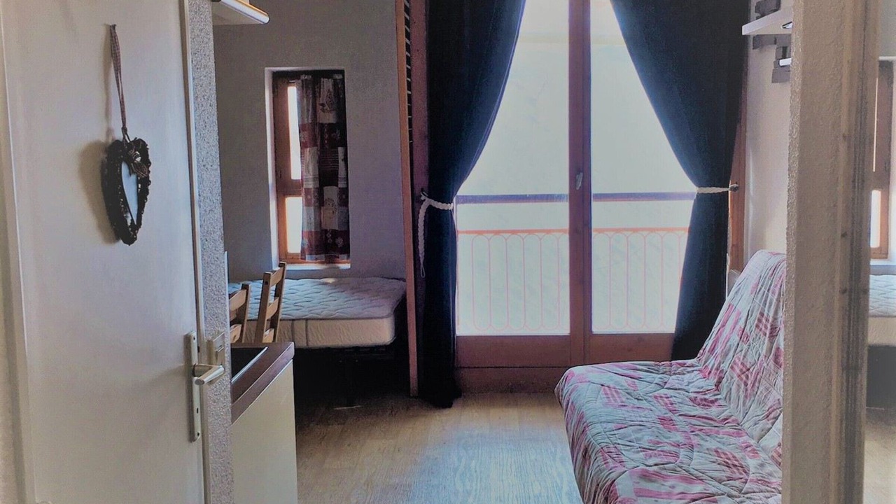 Photo of Bedroom in Arc-2000