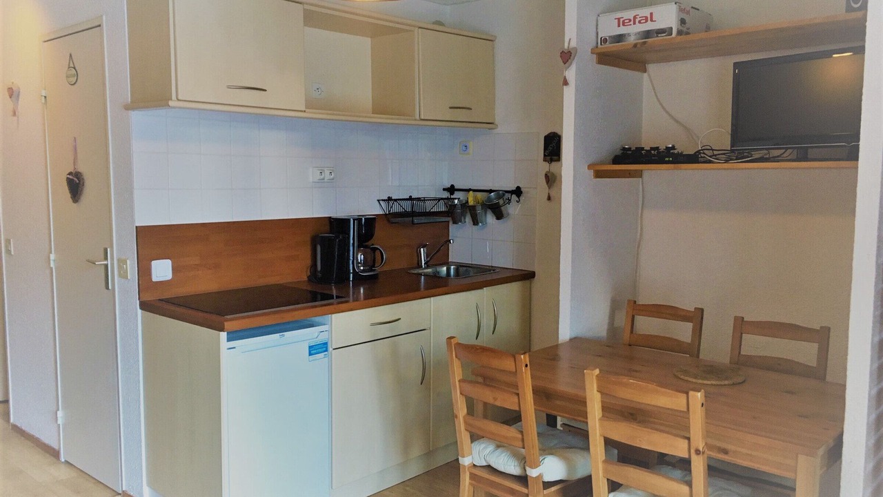 Photo of Kitchen in Arc-2000