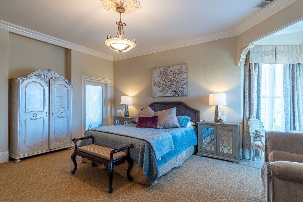 Photo of Others in Salinas