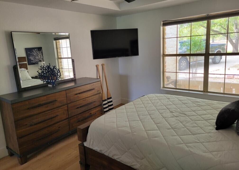 Photo of Bedroom in Granite Shoals