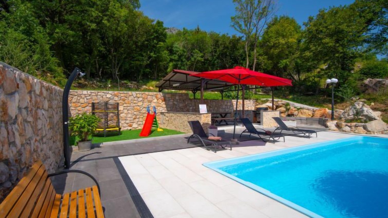Photo of Outdoor in Bribir