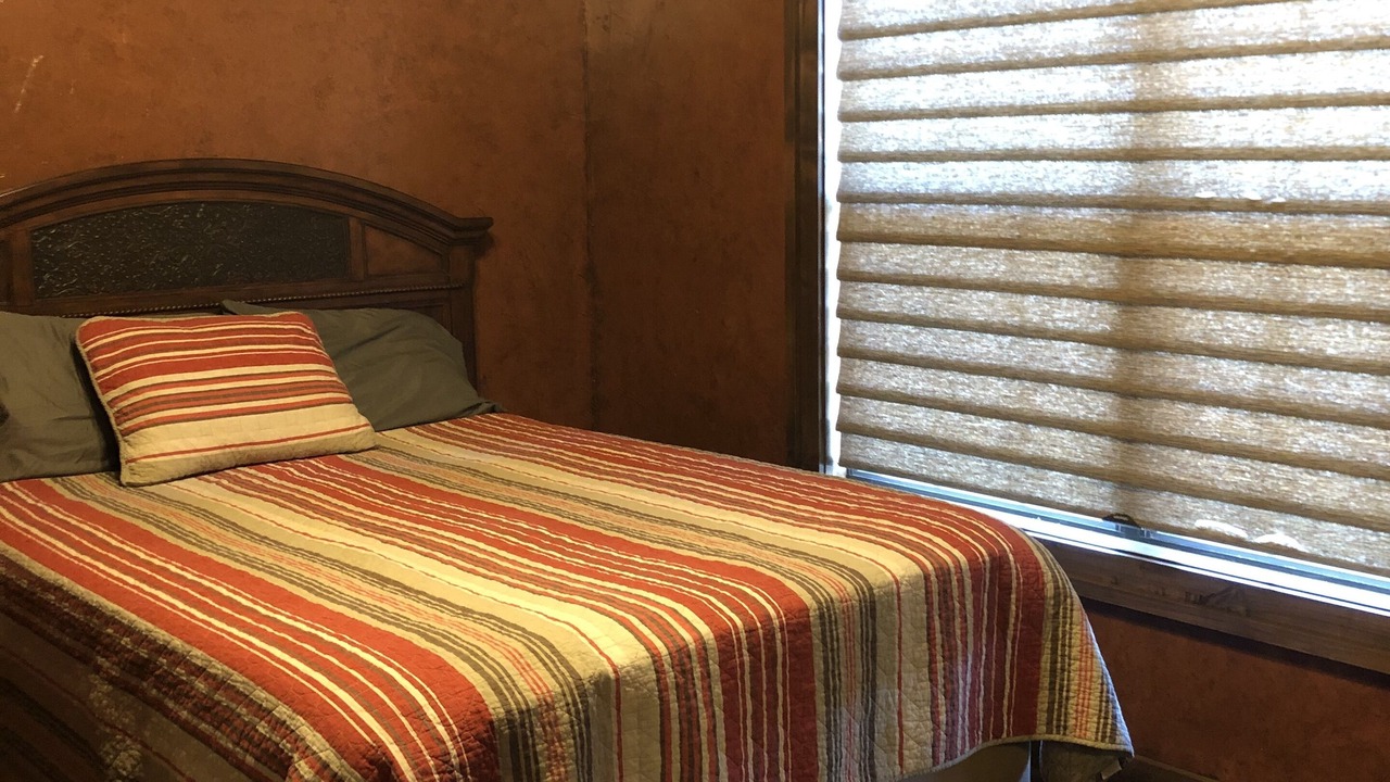 Photo of Bedroom in Holliday