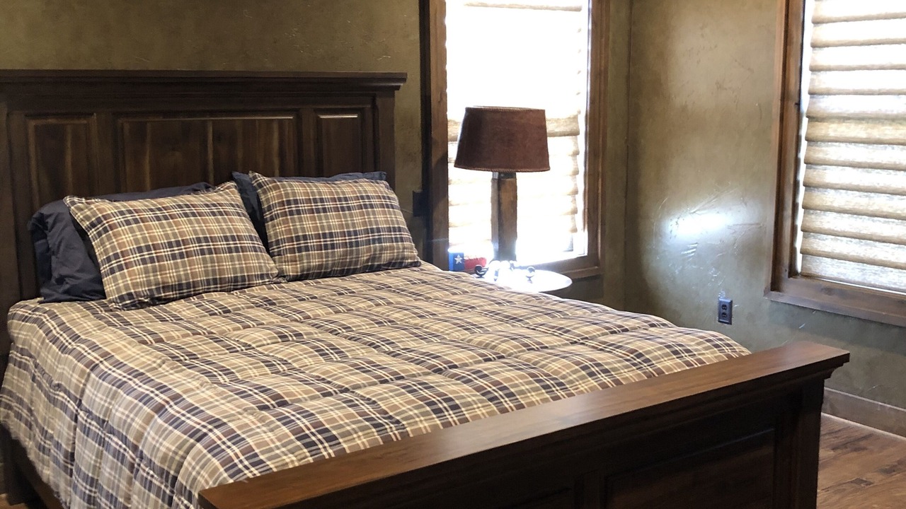 Photo of Bedroom in Holliday