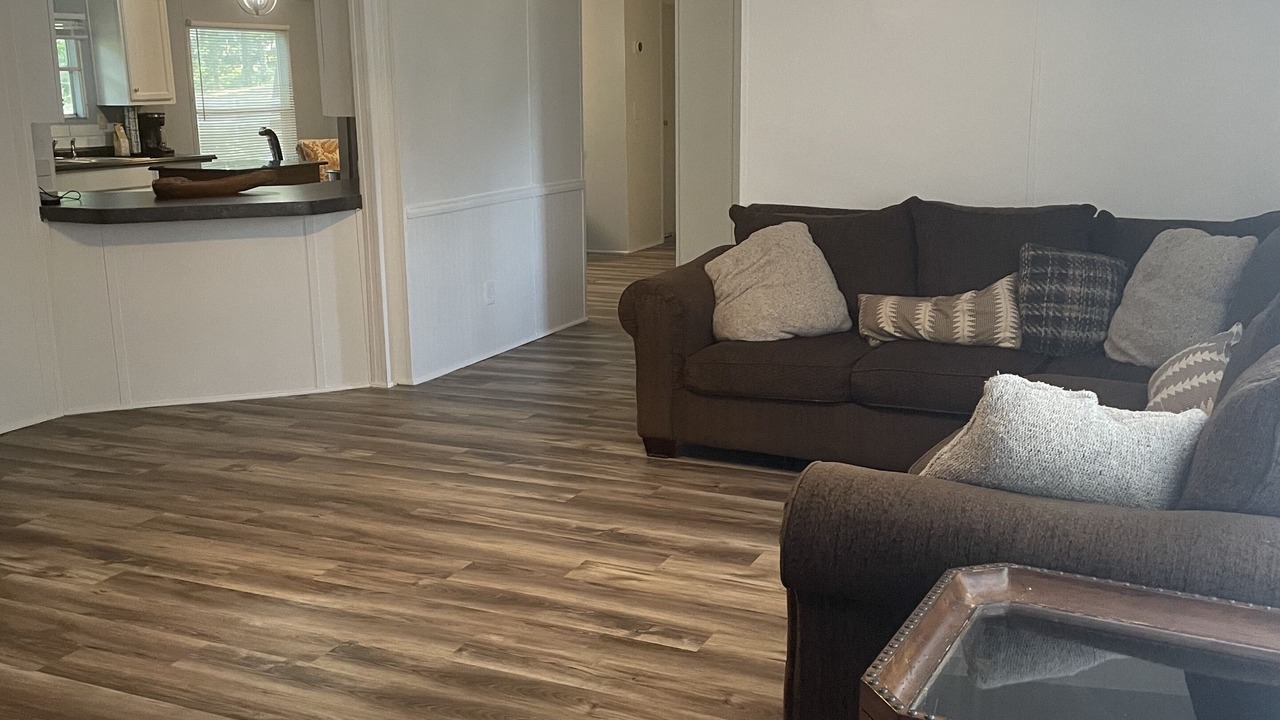 Photo of Livingroom in Kingston