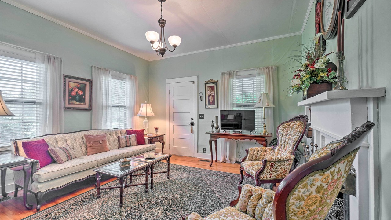 Photo of Livingroom in Sparta