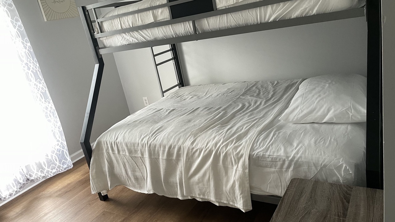 Photo of Bedroom in Midland City