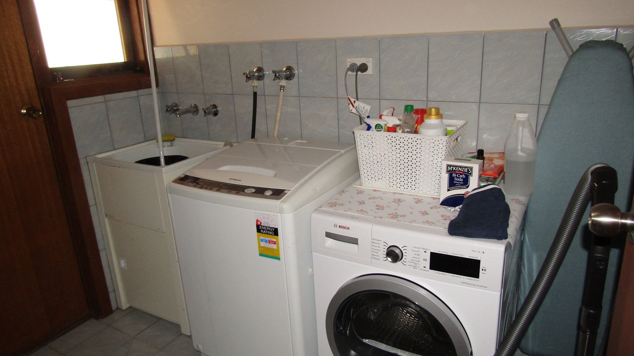 Photo of Others in Para Wurlie