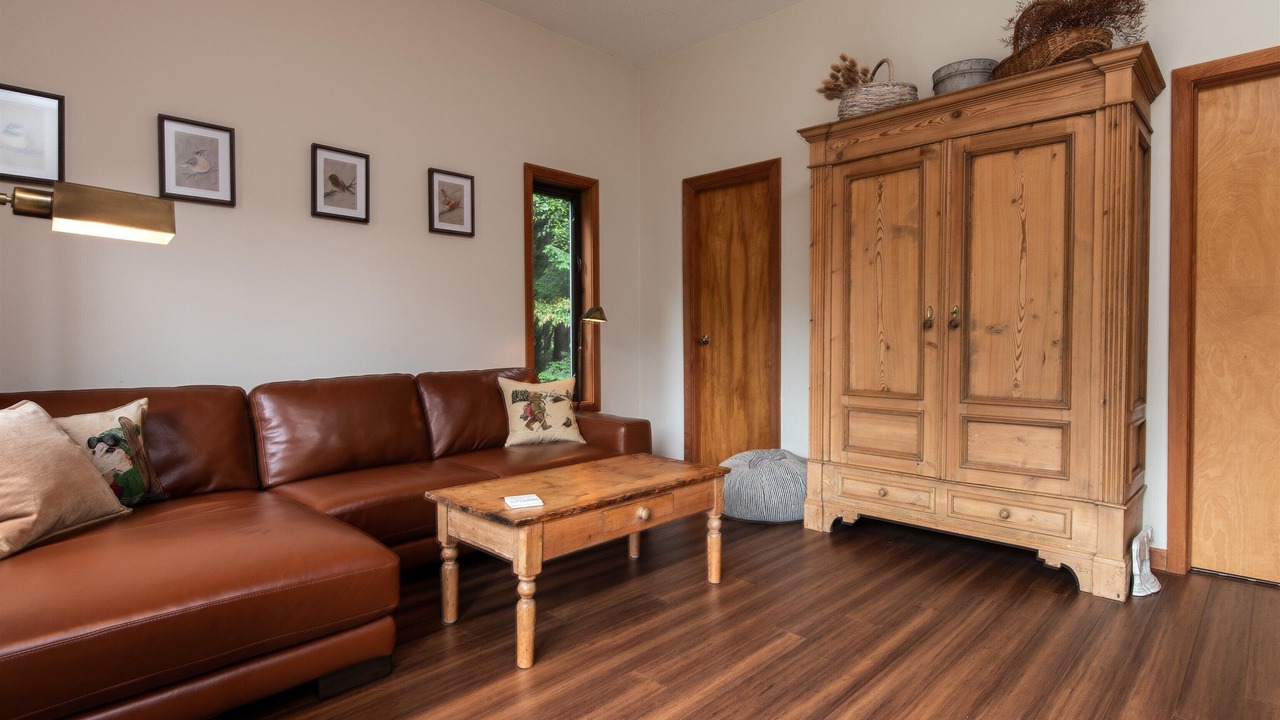 Photo of Livingroom in South Londonderry