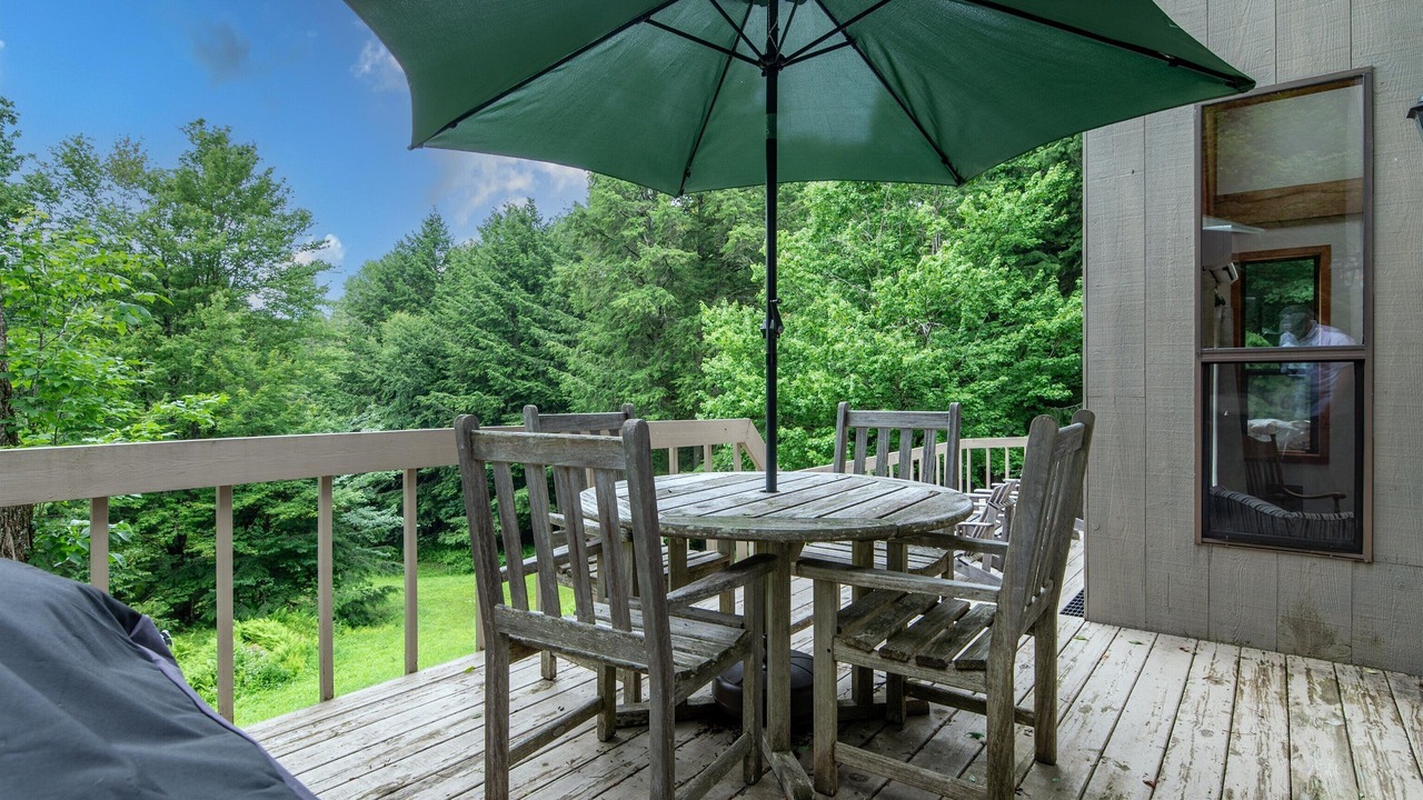 Photo of Outdoor in South Londonderry