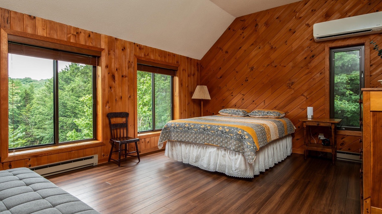 Photo of Bedroom in South Londonderry