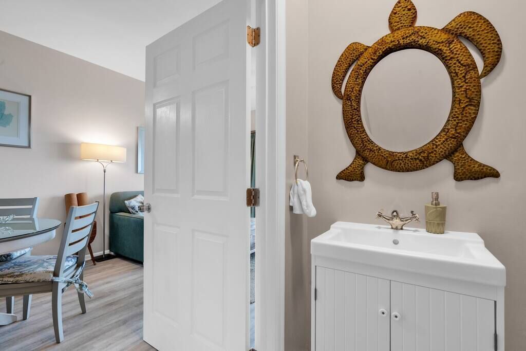 Photo of Bathroom in Marathon