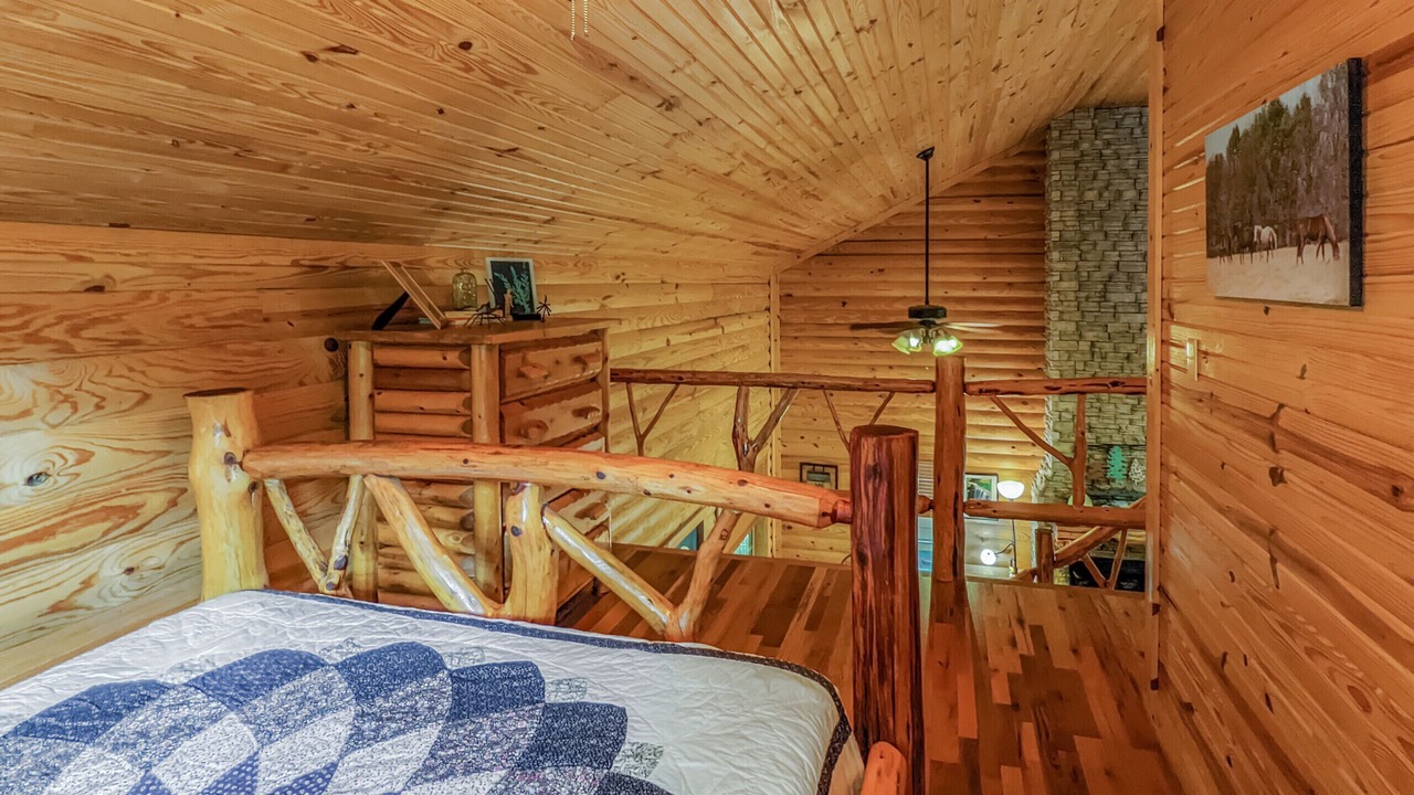 Photo of Bedroom in Mountain View