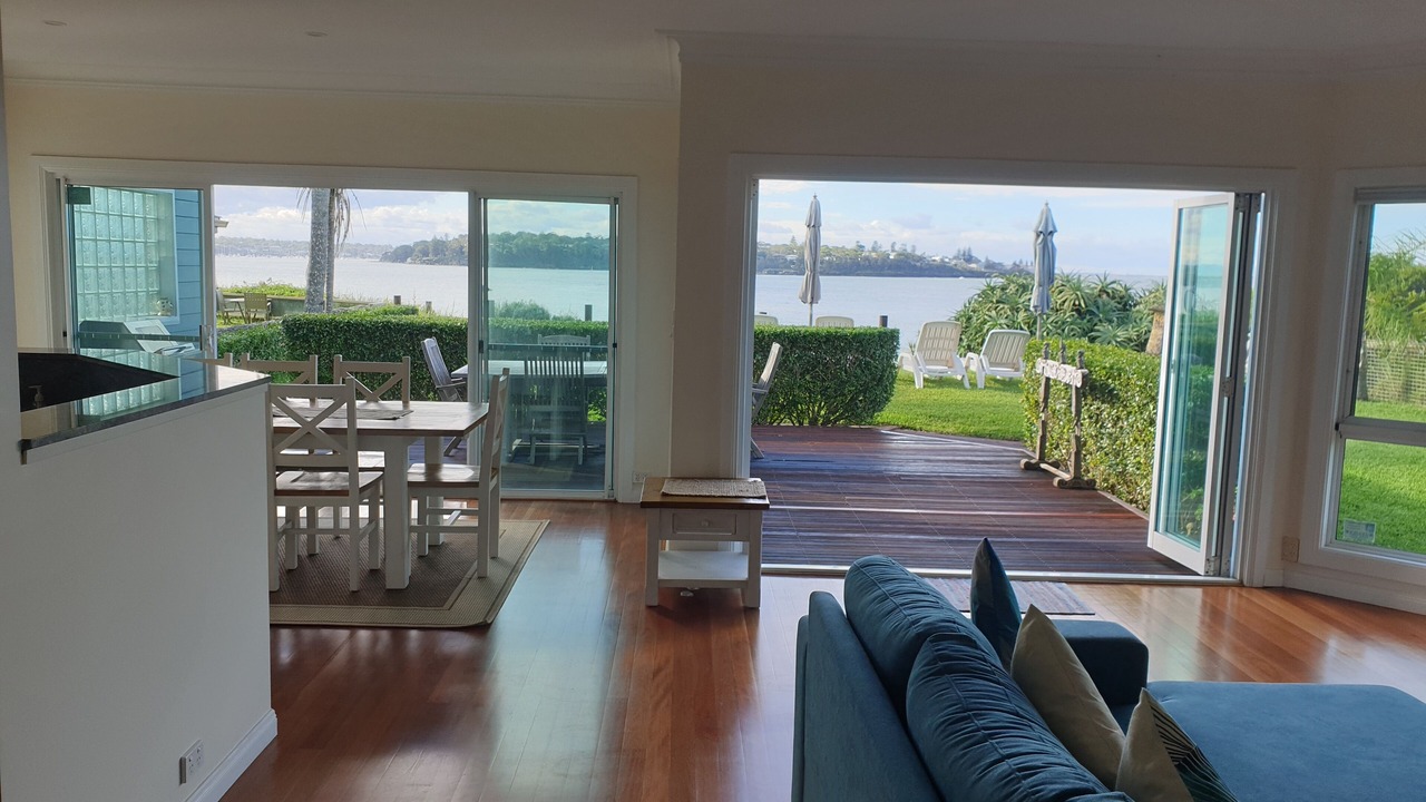 Photo of Livingroom in Bundeena