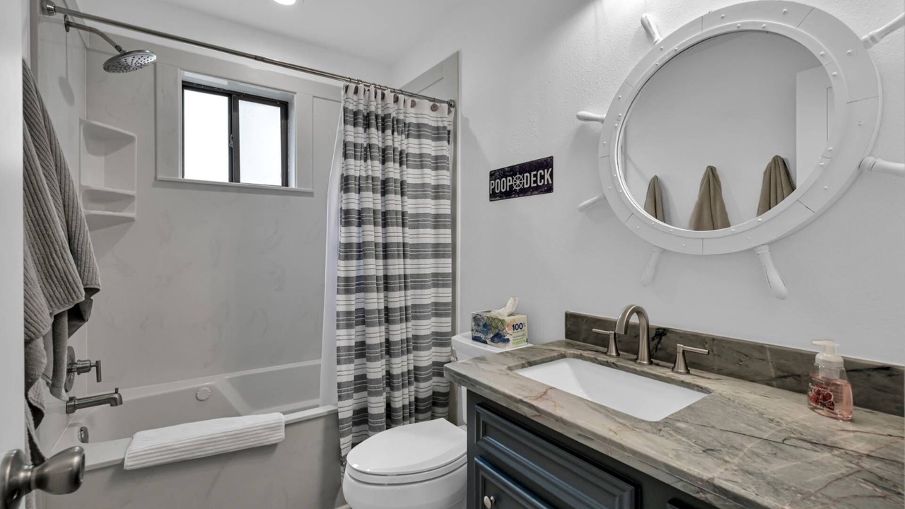 Photo of Bathroom in Willis