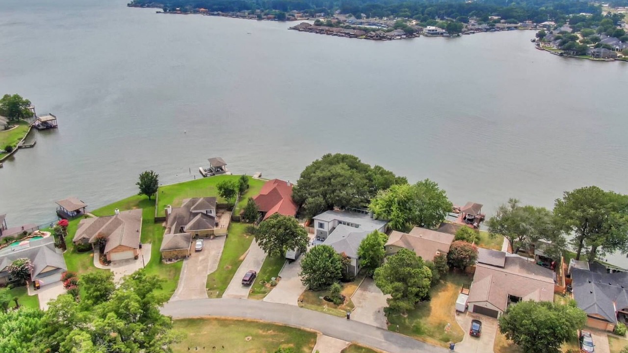 Photo of Outdoor in Willis
