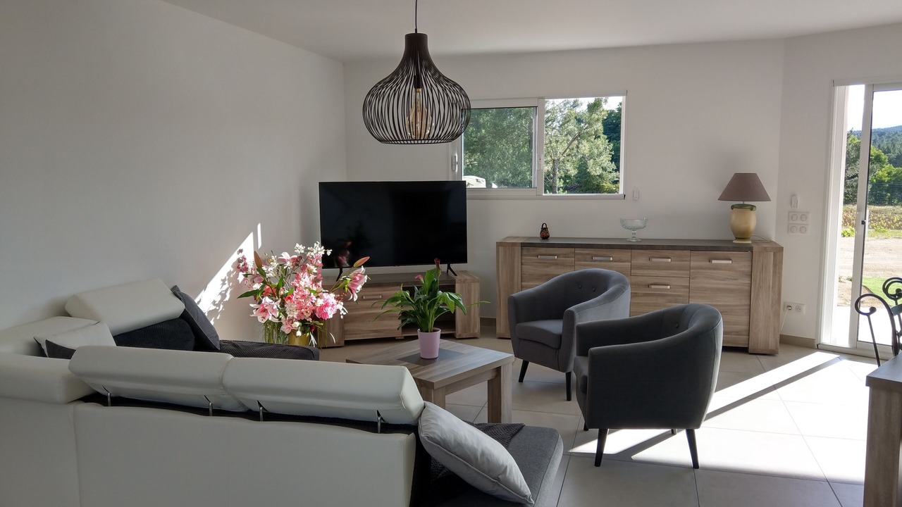 Photo of Livingroom in Lablachere