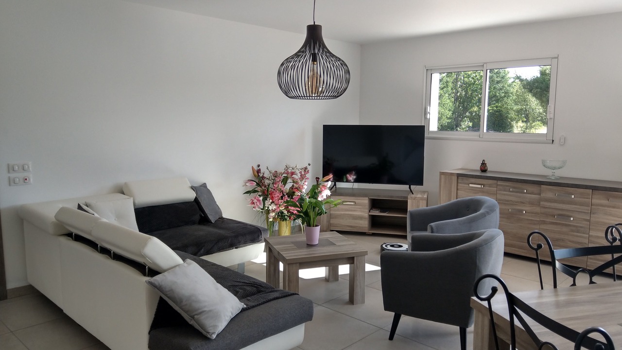 Photo of Livingroom in Lablachere