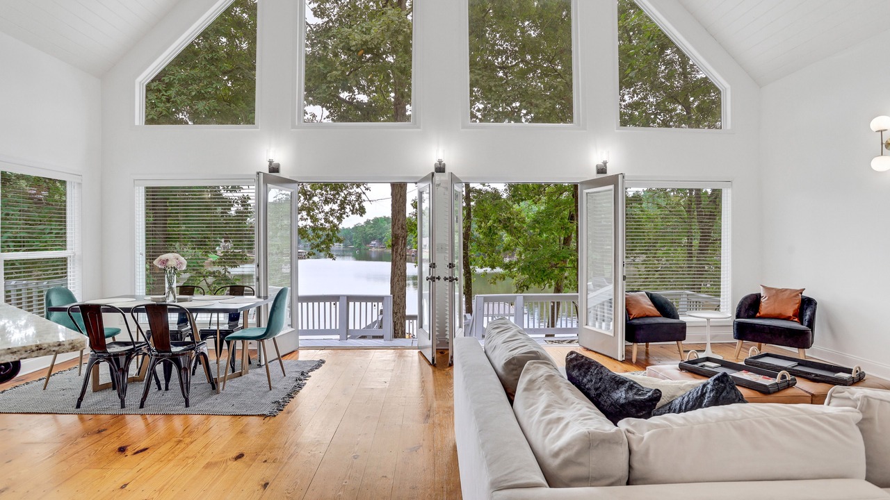 Photo of Livingroom in Jackson