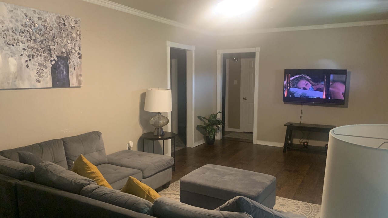 Photo of Livingroom in LaPlace
