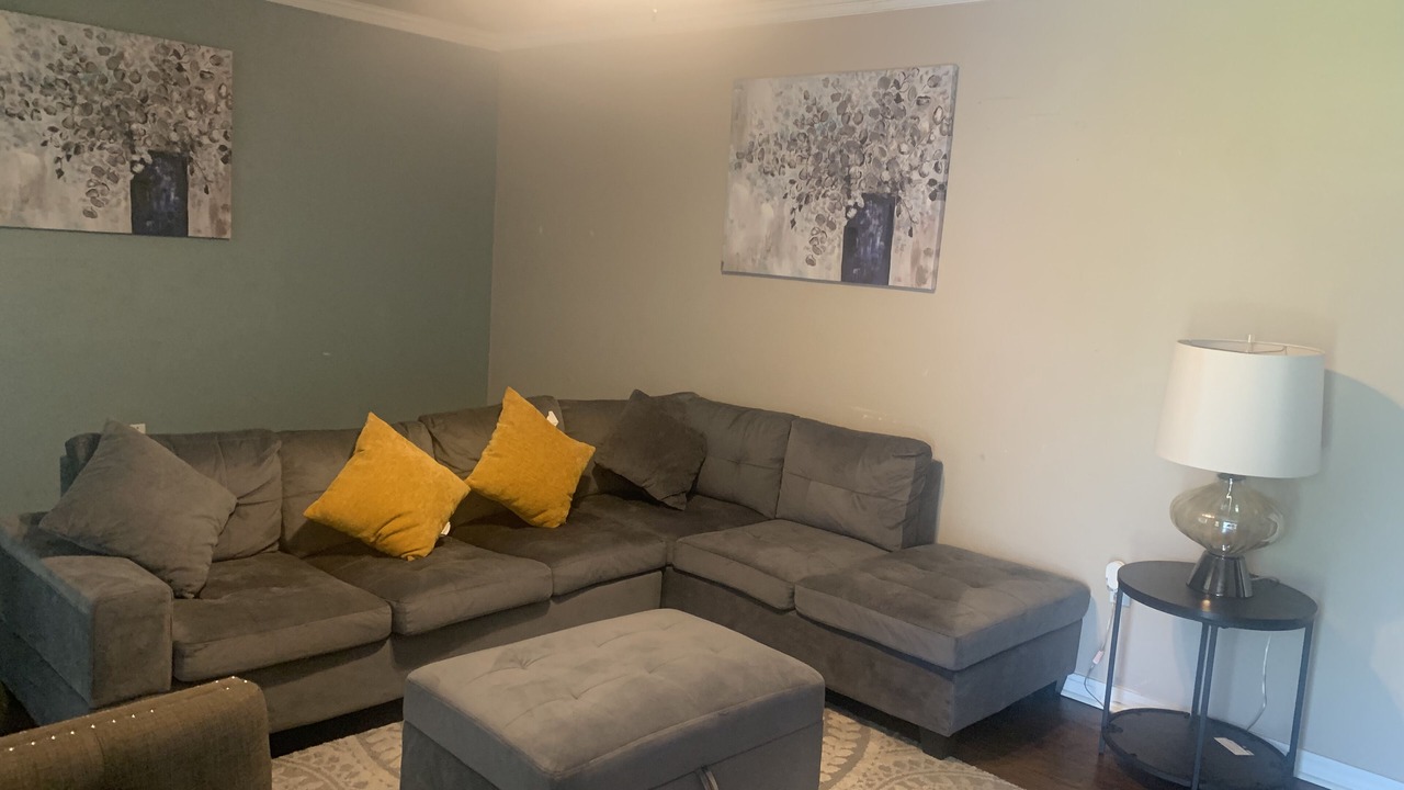 Photo of Livingroom in LaPlace