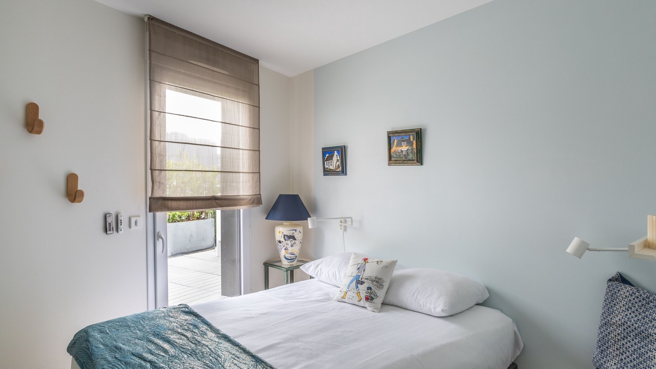 Photo of Bedroom in Saint-Helier