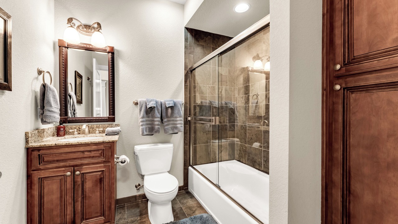 Photo of Bathroom in Branson