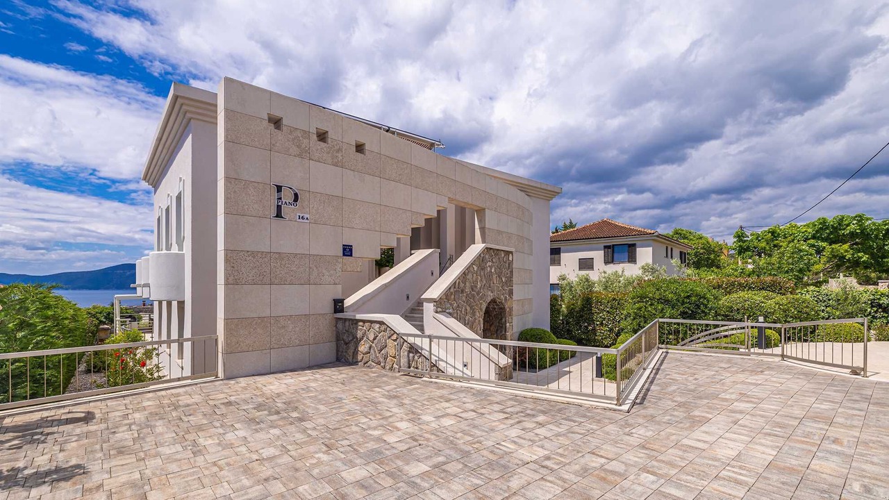 Photo of Patio Balcony in Krk