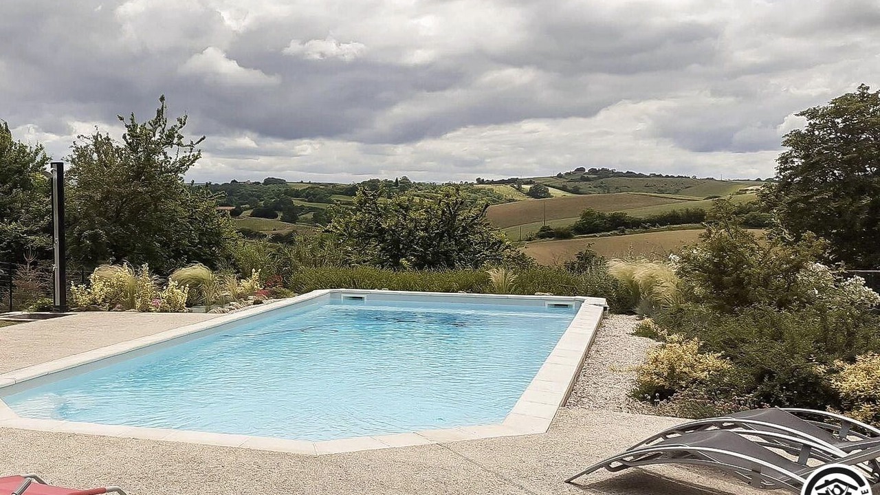 Photo of Outdoor in Canens