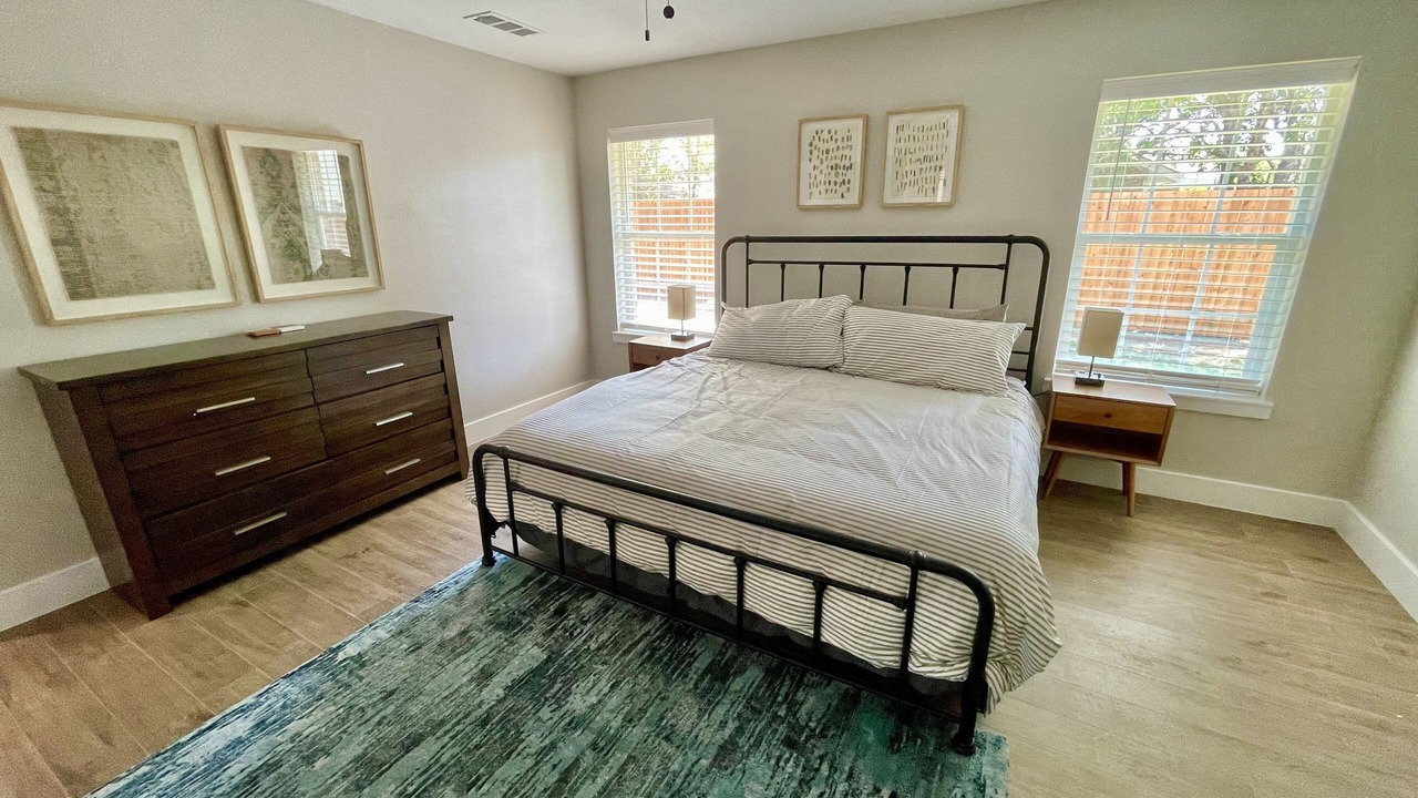 Photo of Bedroom in Lake Dallas