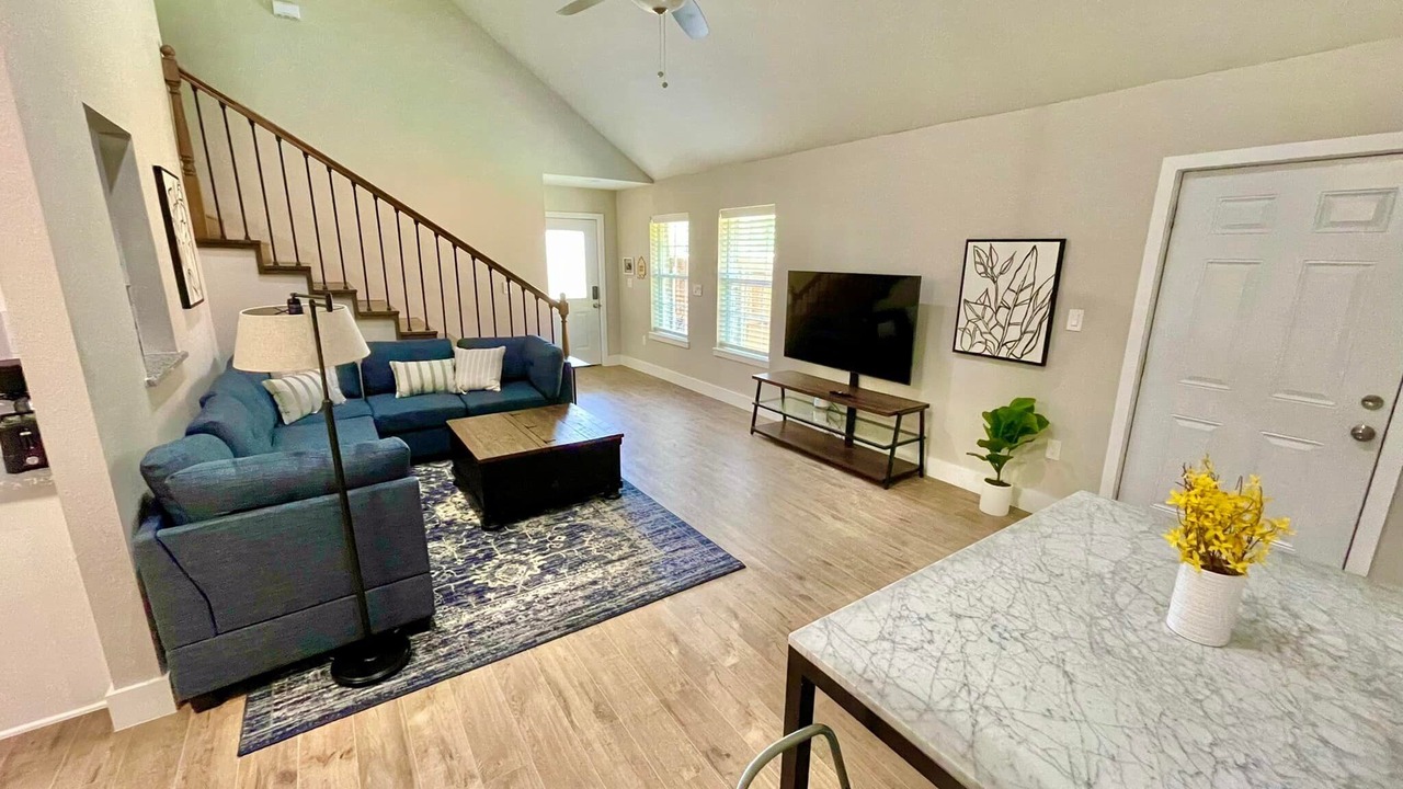 Photo of Livingroom in Lake Dallas