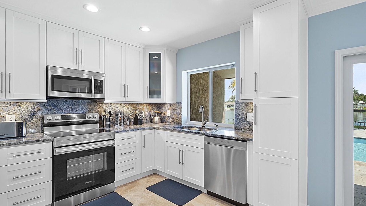 Photo of Kitchen in Central Corals