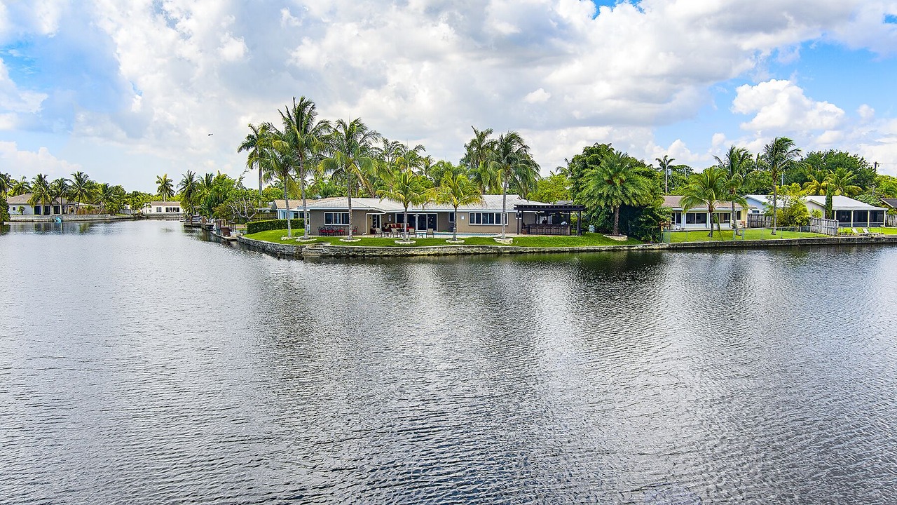 Photo of Outdoor in Central Corals