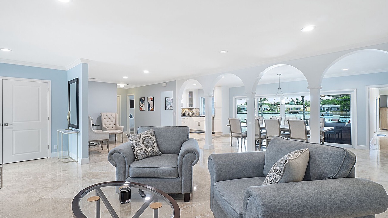 Photo of Livingroom in Central Corals