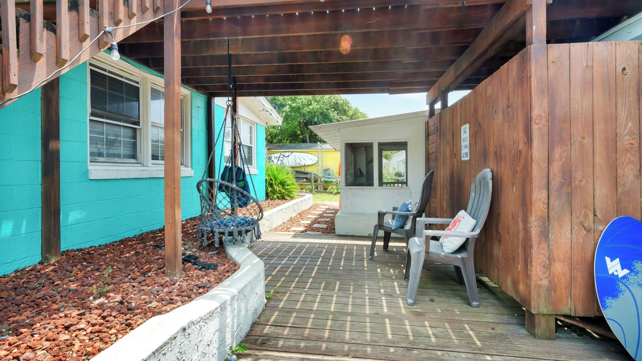 Photo of Patio Balcony in Emerald Isle