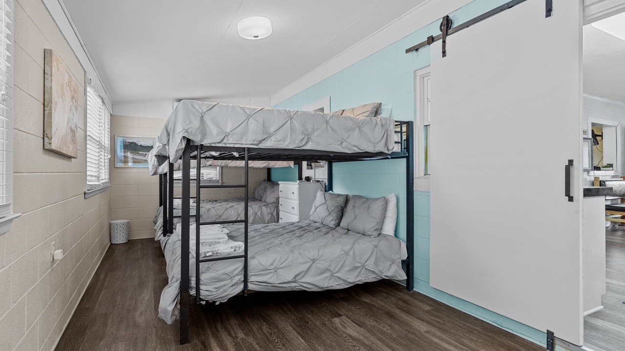 Photo of Bedroom in Emerald Isle