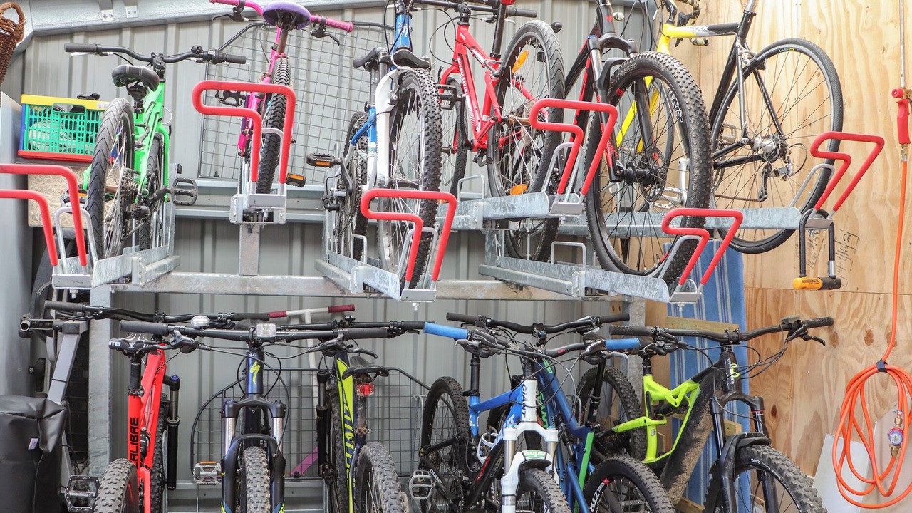 Photo of Others in Newtonmore