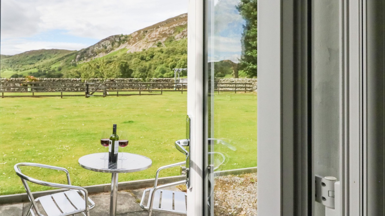 Photo of Others in Newtonmore