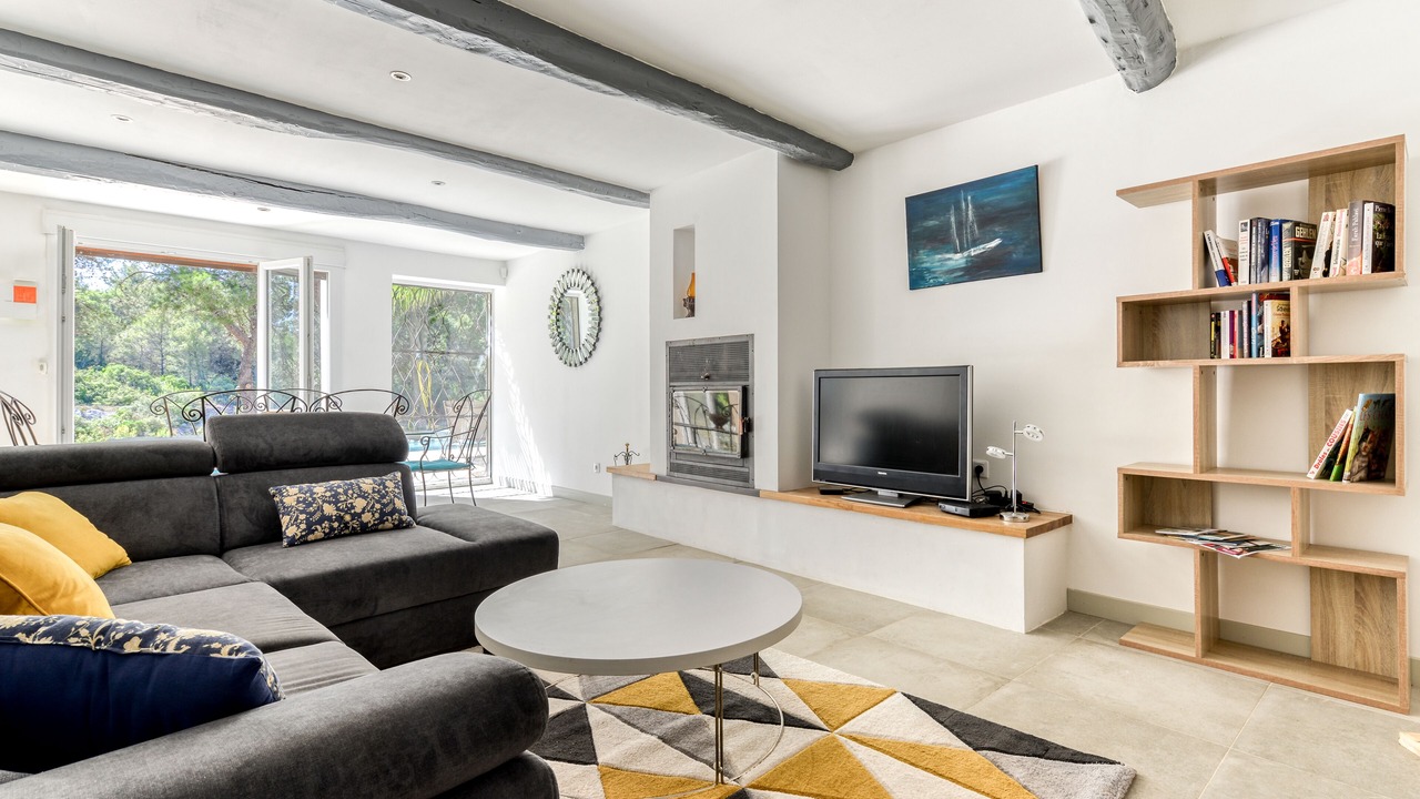 Photo of Livingroom in Cessenon-sur-Orb