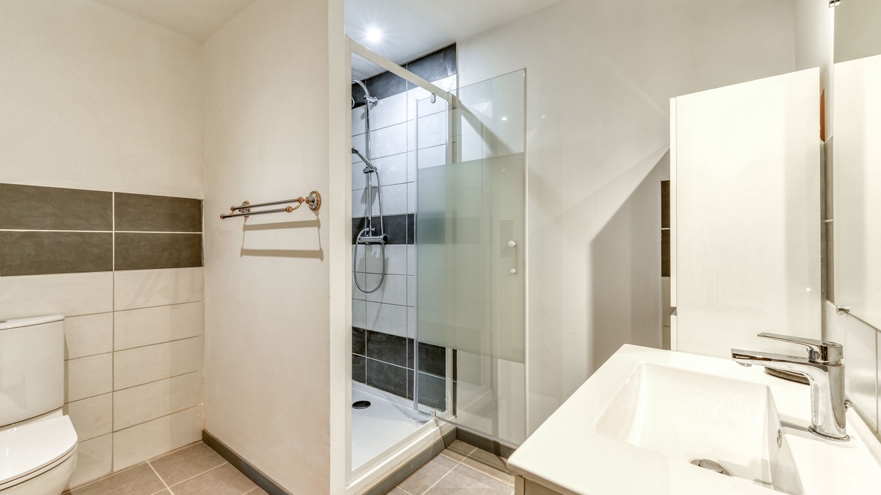 Photo of Bathroom in Cessenon-sur-Orb