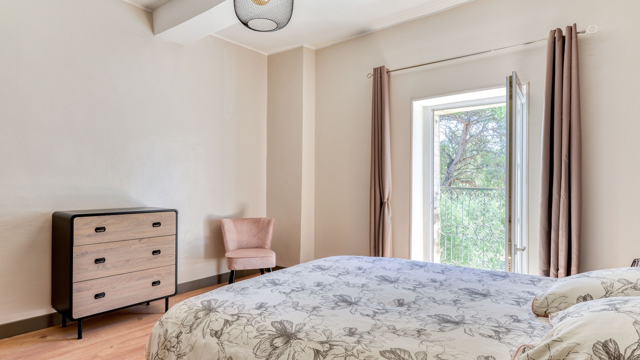 Photo of Bedroom in Cessenon-sur-Orb