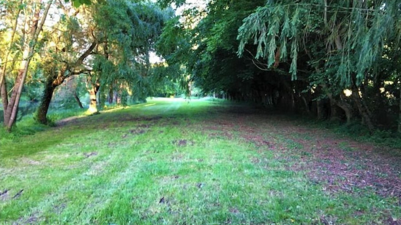 Photo of Outdoor in Thury