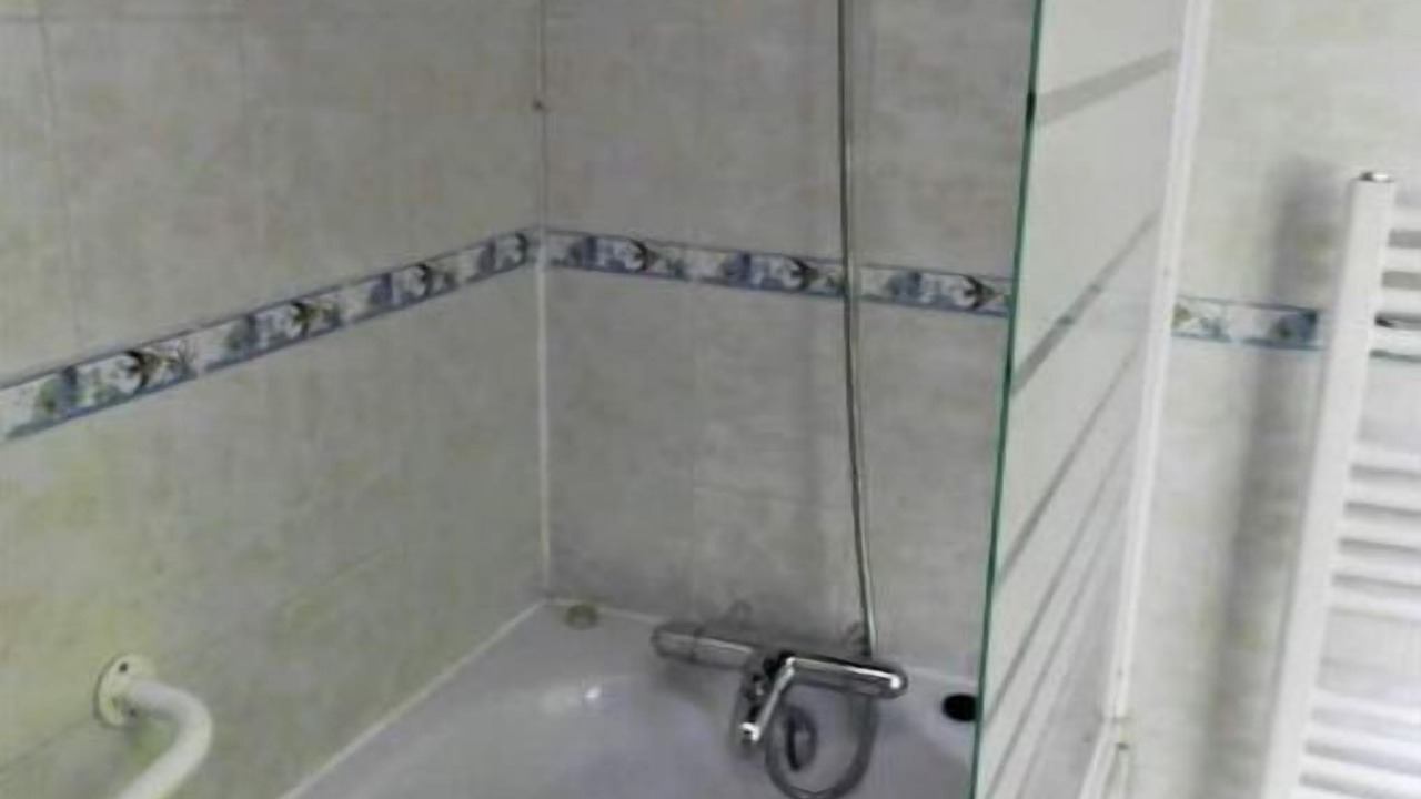 Photo of Bathroom in Thury