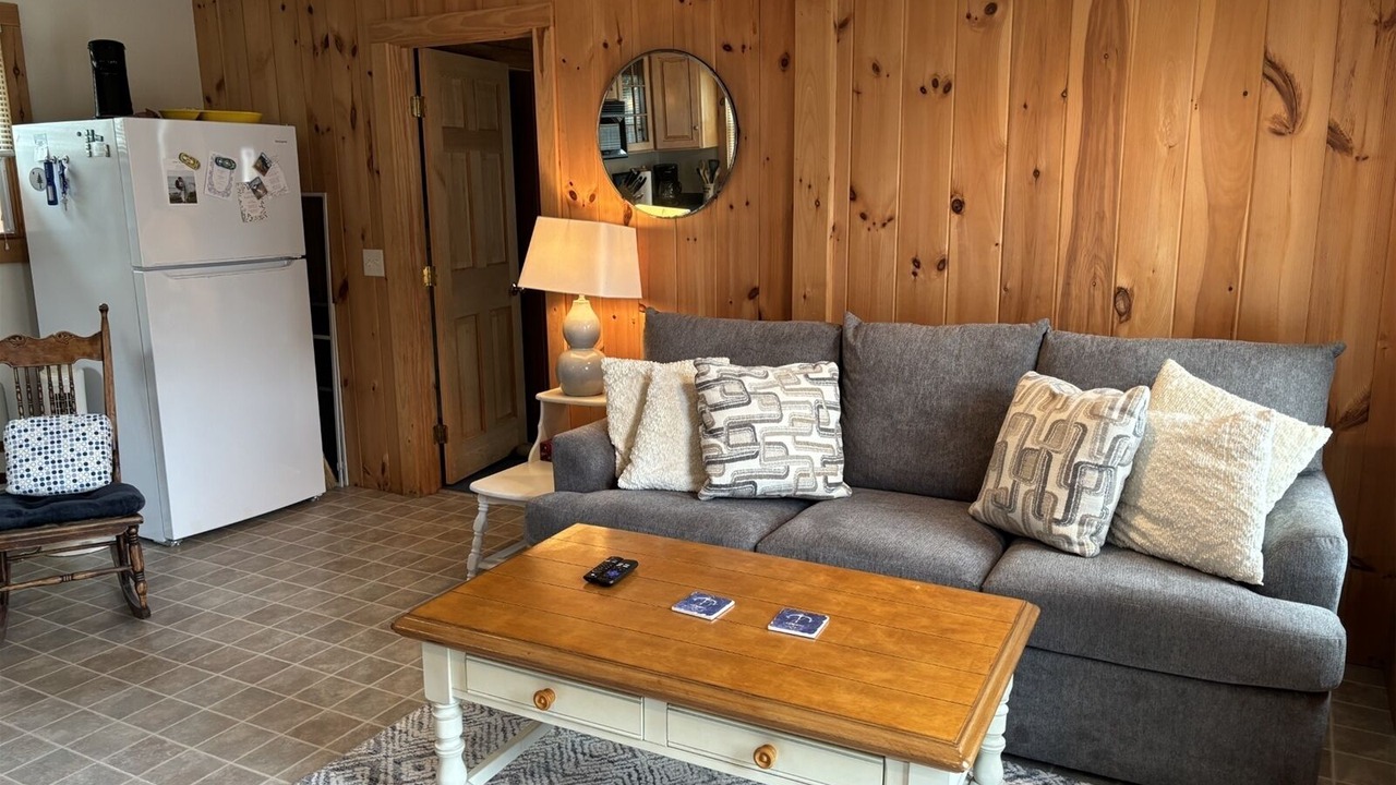 Photo of Livingroom in Camp Ellis