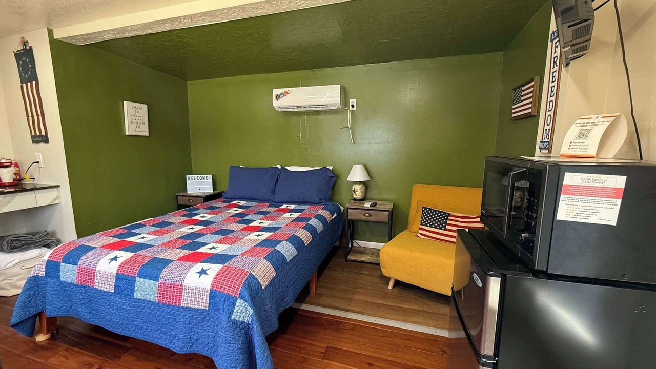 Photo of Bedroom in Medicine Park